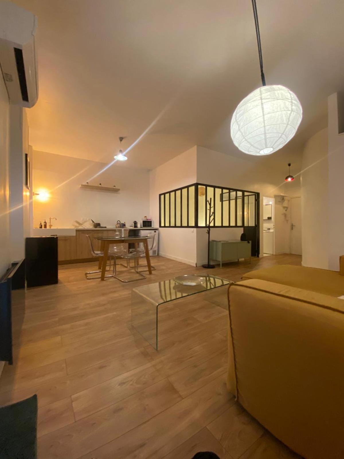Chez Marie Et Romain- Appartement De Charme Au Coeur De La Joliette Proche Panier Centre Ville Marseille Bagian luar foto