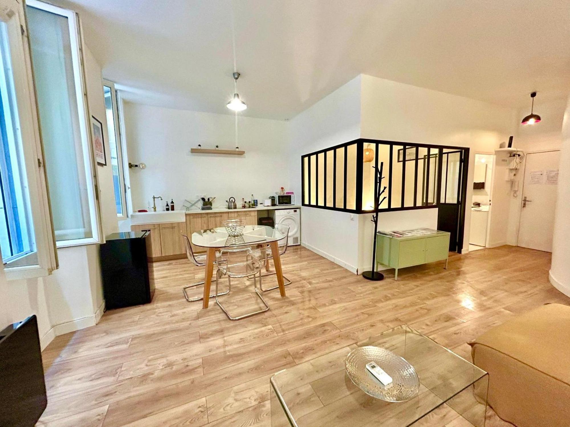 Chez Marie Et Romain- Appartement De Charme Au Coeur De La Joliette Proche Panier Centre Ville Marseille Bagian luar foto